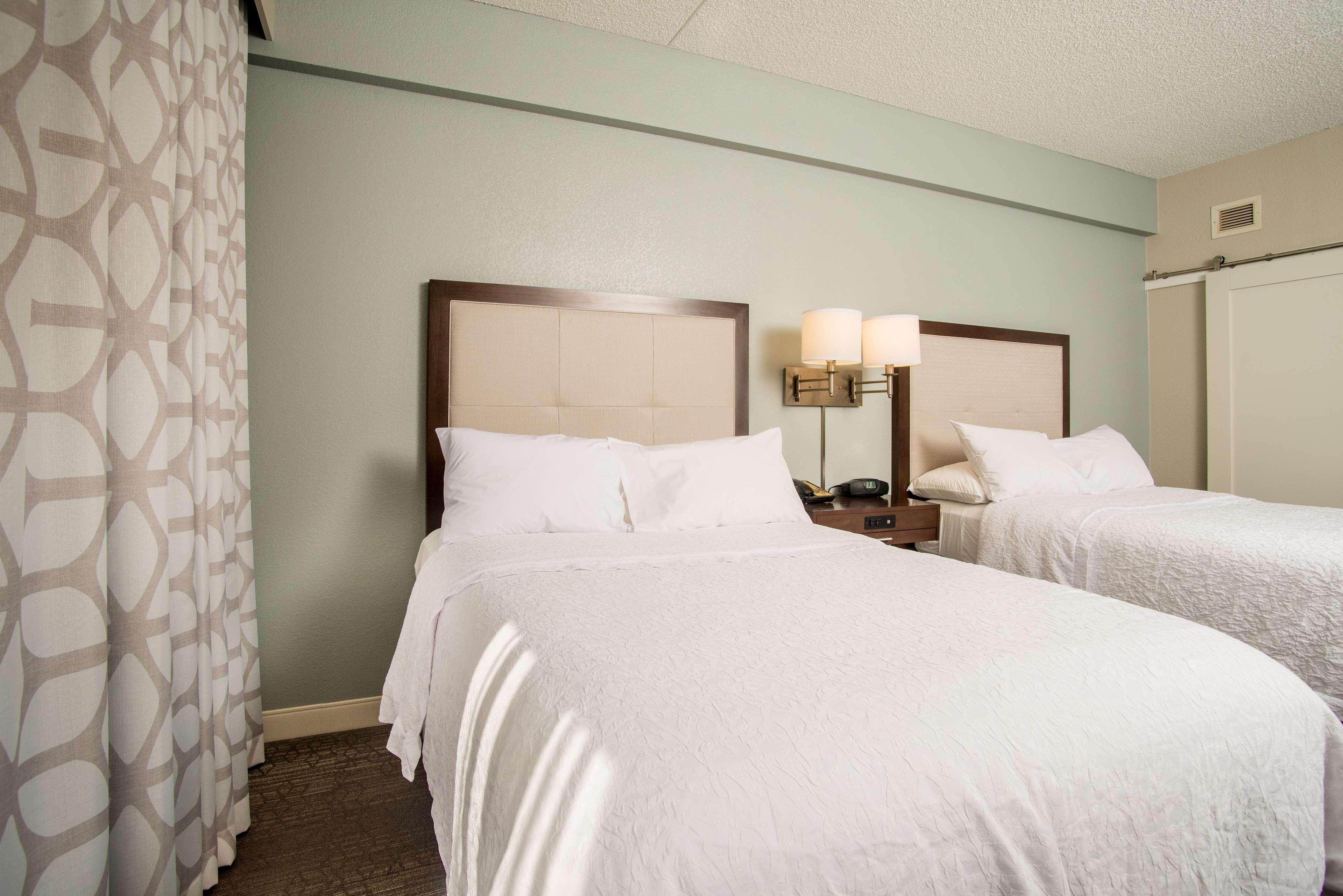 Hampton Inn Joplin Ngoại thất bức ảnh