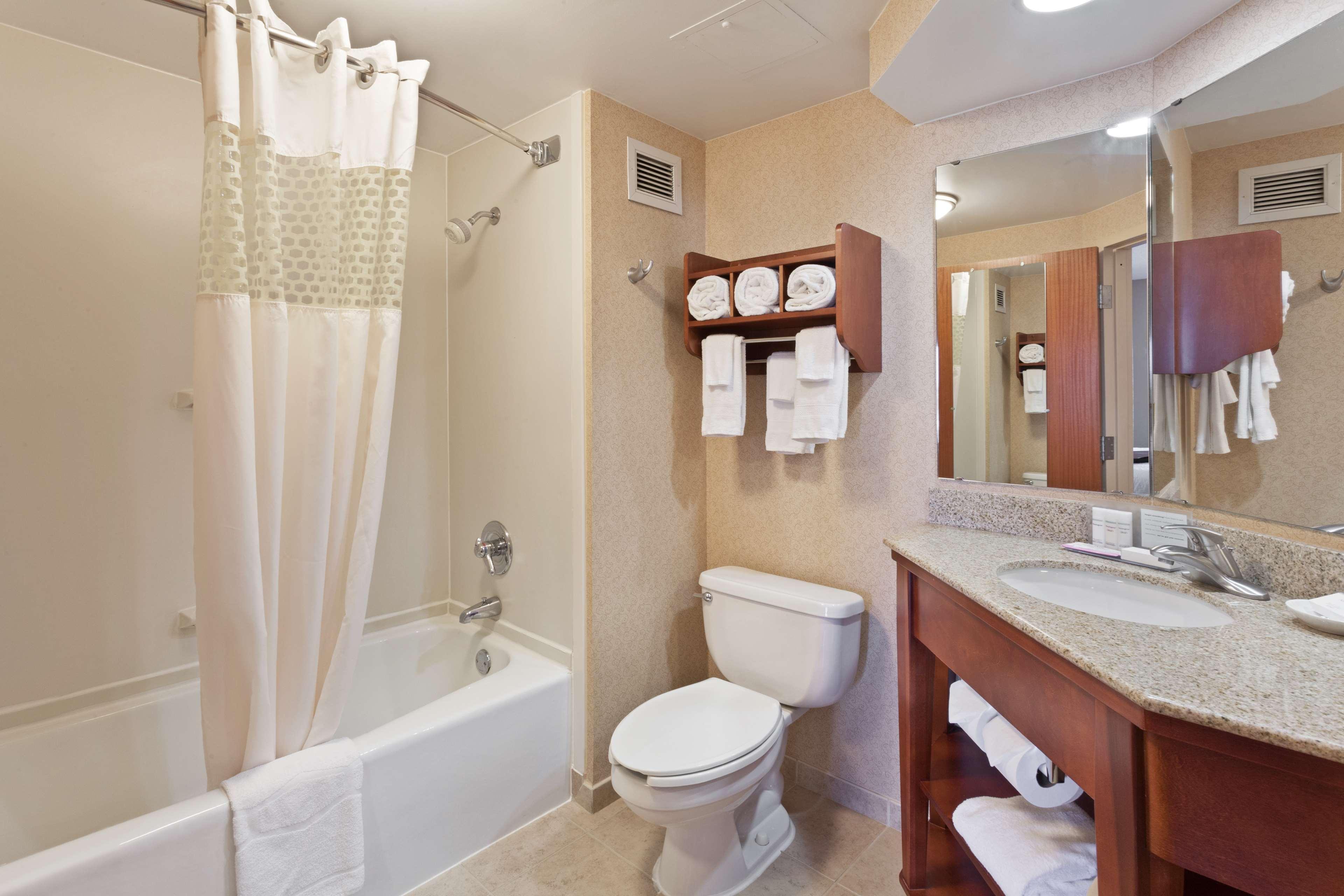 Hampton Inn Joplin Ngoại thất bức ảnh