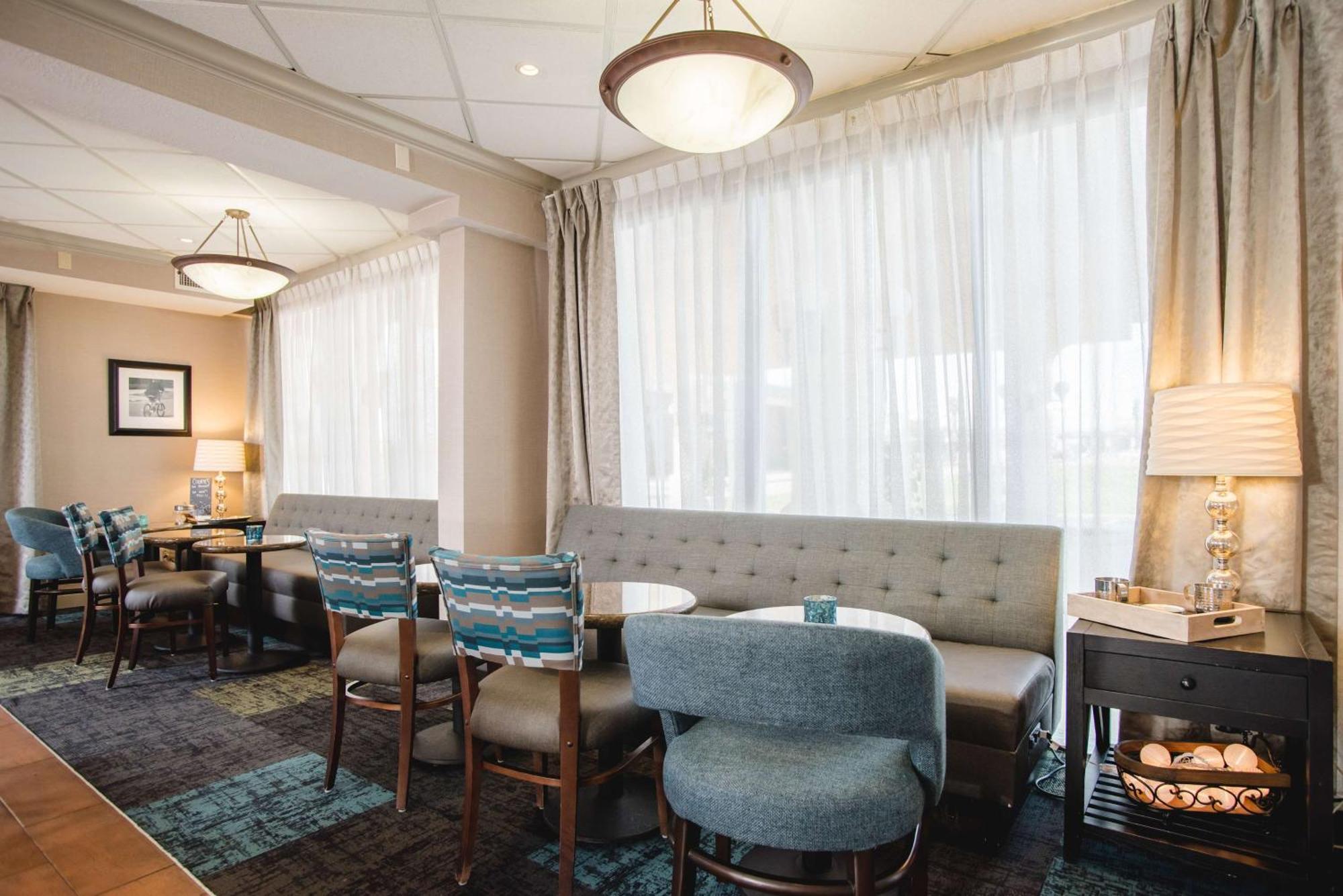 Hampton Inn Joplin Ngoại thất bức ảnh